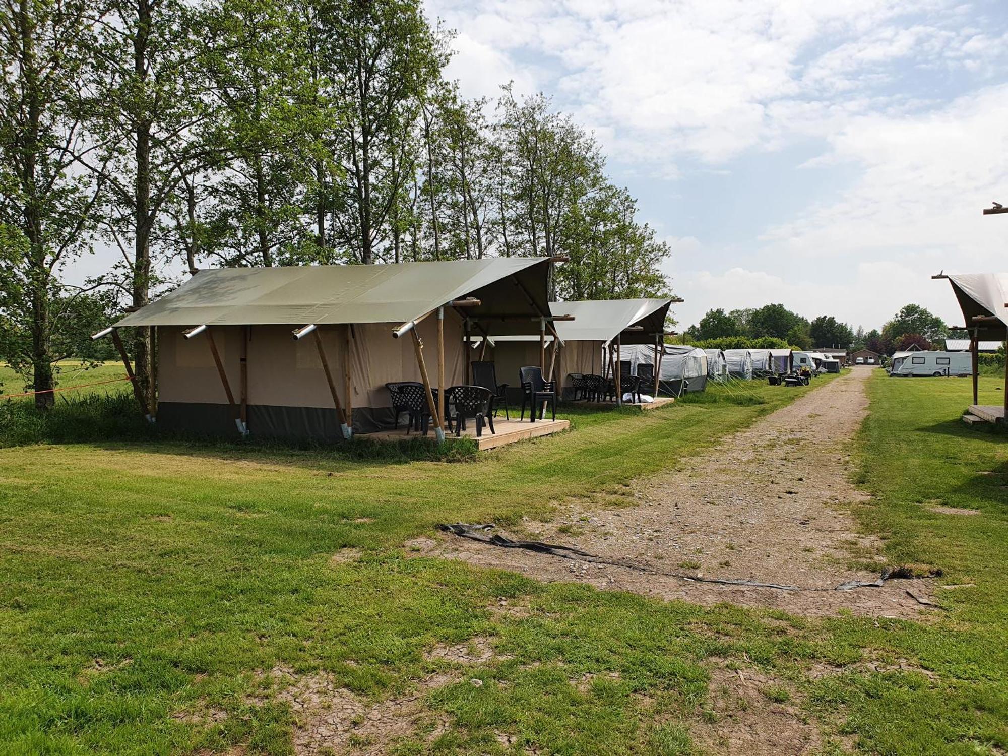Camping De Oude Rijn Ter Aar Bagian luar foto